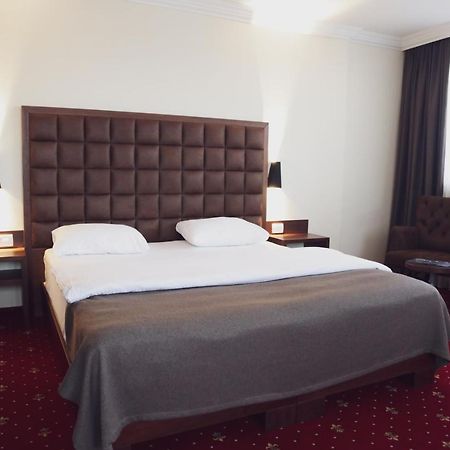 City Hotel Prizren Zewnętrze zdjęcie