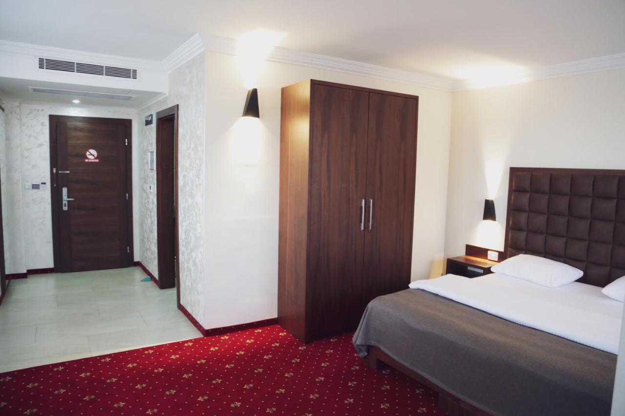 City Hotel Prizren Zewnętrze zdjęcie