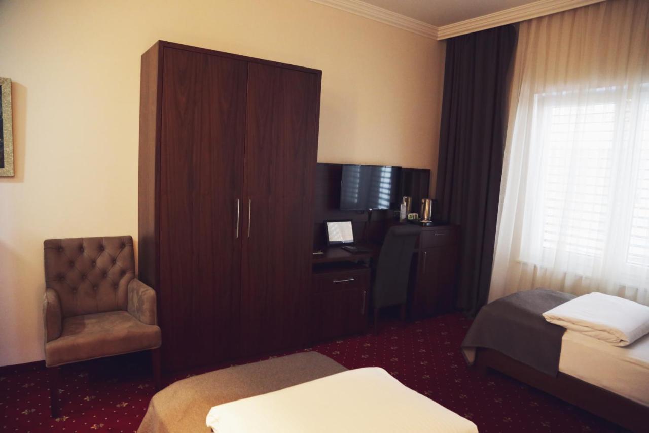 City Hotel Prizren Zewnętrze zdjęcie